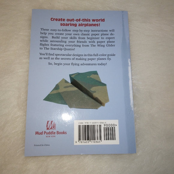 BOOK Paper Planes by Brandon Hansen and Kris Lightfoot - Picture 6 of 6